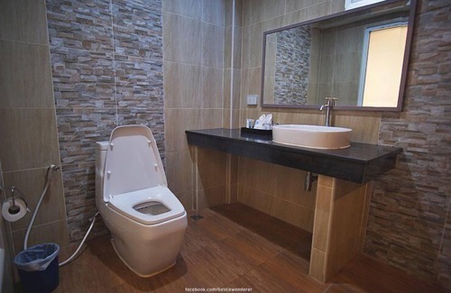 Khlong Khut Hotel | Chaolao Tosang Beach Hotel