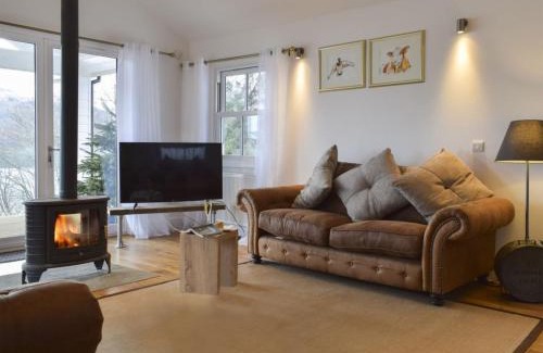Loch Tay House | Chapelburn