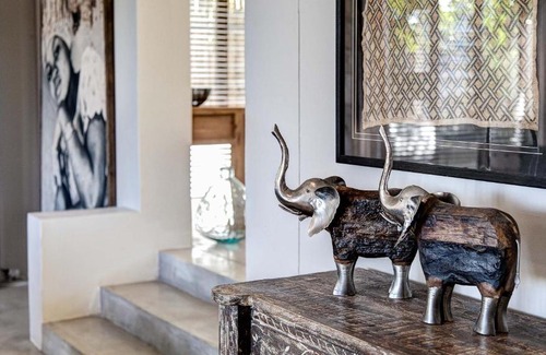 Noordhoek Villa | Chapman's View Villa - with solar backup power