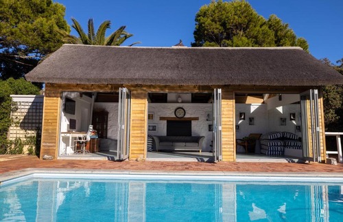 Noordhoek House | Chapmans Peak Lodge Noordhoek Cape Town.