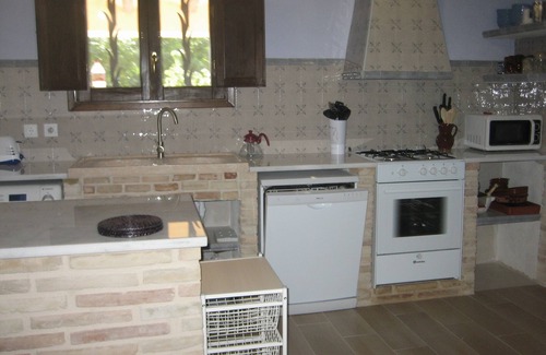 Costa Dorada Villa | Charming stone villa for 10 people, private and fenced pool, and barbecue
