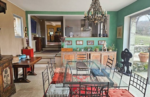 Chantemerle-les-Grignan Ski Chalet | Character house in Drôme Provençale, private swimming pool