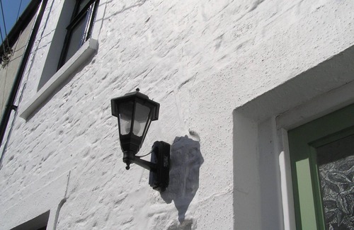 Bridport Cottage | Characterful 18th century cottage in Bridport close to the Jurassic Coast.