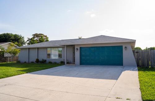 Royal Palm Beach House | Chardonnay- Luxe home with pool ,spa and close to equestrian