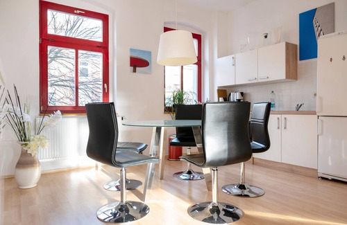 Dessau-Rosslau Apartment | Charlemagne.vacation apartment