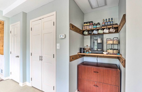 Charles Town House | Charles Town Home w/Private Pool & Hot Tub