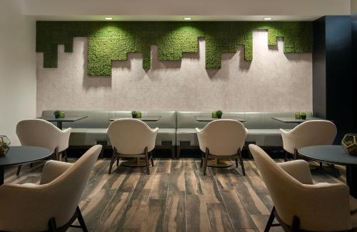 Barclay Downs Hotel | Charlotte Marriott SouthPark
