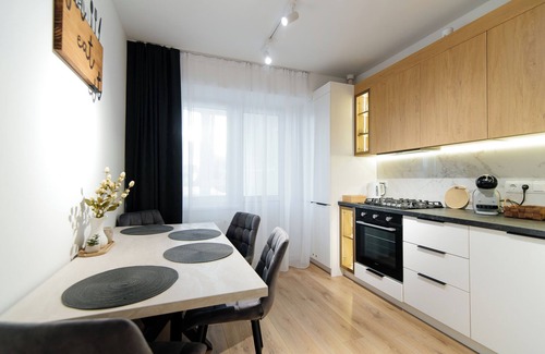 Chisinau Apartment | Charm City Residence