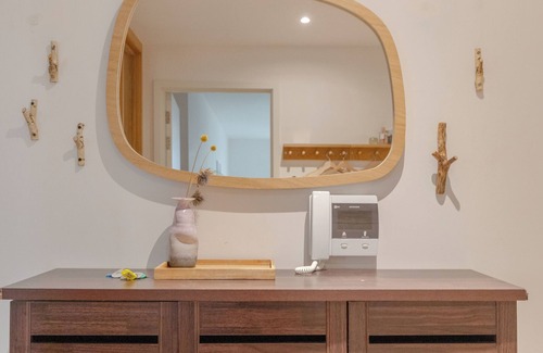 Docklands Apartment | Charm & Convenience | 3 Bed | Near ExCel London