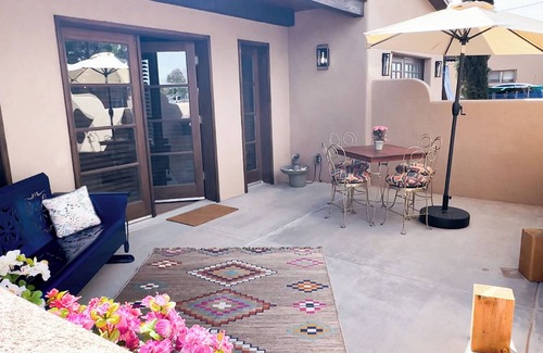 Mesilla House | Charm of Mesilla - New Cozy exquisitely furnished home.