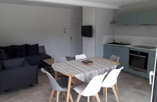 Cessenaz Apartment | Charmant 3 Pièces à 100 m du Lac