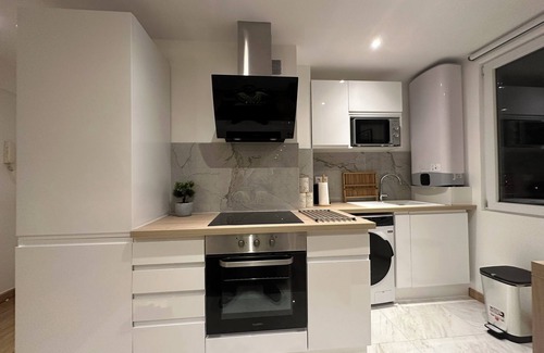 Bagnolet Condo | Charmant Appartement Rénové Quartier Paisible Proche Métro & Commodités