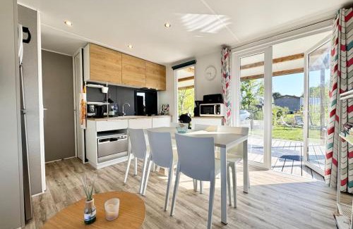 La Celle-sous-Gouzon House | Charmant Bungalow Neuf Terrasse Jardin au calme