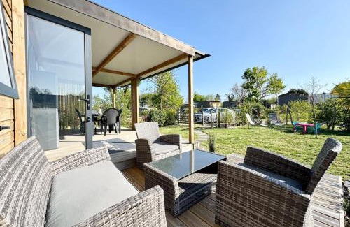 La Celle-sous-Gouzon House | Charmant Bungalow Neuf Terrasse Jardin au calme