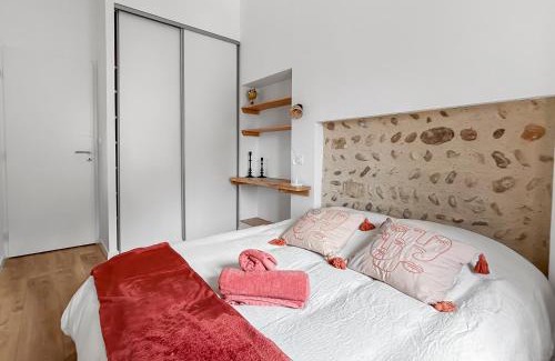 Chateauneuf-sur-Isere Apartment | Charmant Duplex Avec Terrasse