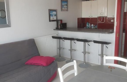 Saint-Gilles-Croix-de-Vie Apartment | Charmant studio refait à neuf avec splendide vue Port - Saint Gilles Croix de Vie