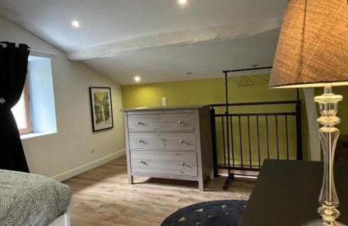 Brout-Vernet House | Charmant gîte cocooning avec jardin, proche commerces et activités nature, à 15 min de Vichy - FR-1-489-521