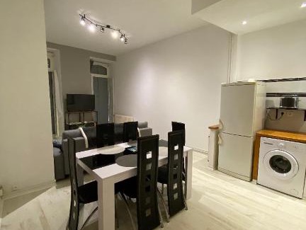 Bagneres-de-Bigorre Apartment | Charmant petit appartement