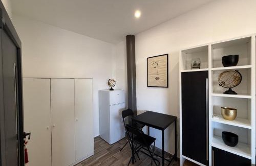 Endoume Apartment | Charmant studio 7e, les pieds dans l eau