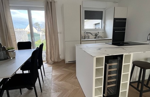 Saint-Cyr-sur-Loire House | Charmante Maison Proche Tours