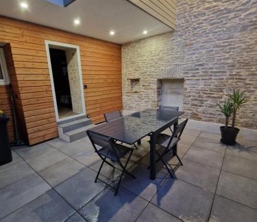 Chatillon-sur-Seine Apartment | Charmante maison de ville