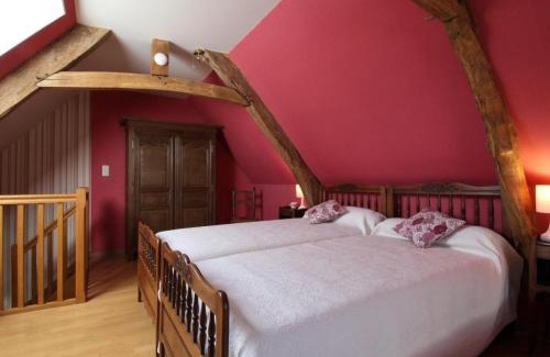 Cerisy-Belle-Etoile House | Charmante maison ancienne avec WIFI et animaux acceptés - FR-1-497-40