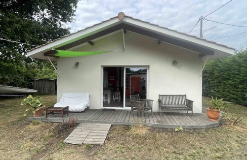 Hourtin House | Charmante Maison à Proximité du lac