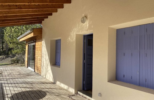 Remuzat House | Charmante Maison en Pleine Nature