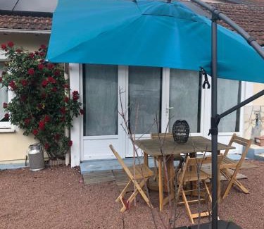 Surgeres House | Charmante maisonnette 2 personnes avec wifi