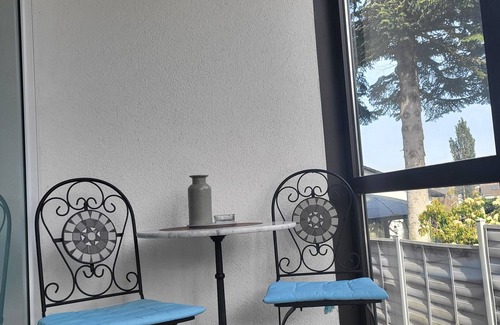 Schmelz Apartment | Charmante Wohnung mit Garten und Waldnähe