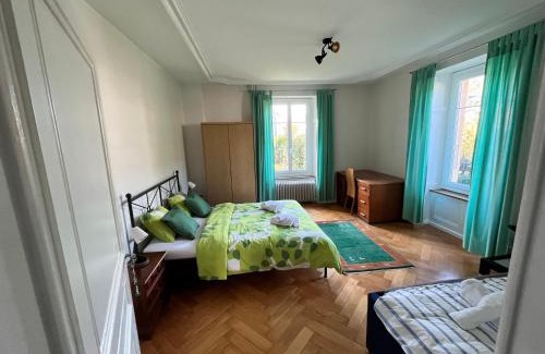 Neuchatel House | Charmettes