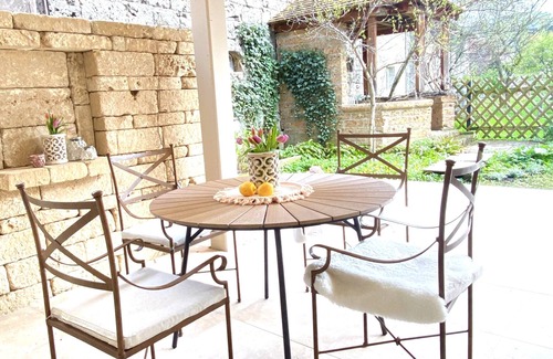 Geislingen an der Steige Apartment | Charming Apartment mit Terrasse und Garten, direkt in Geislingen an der Steige