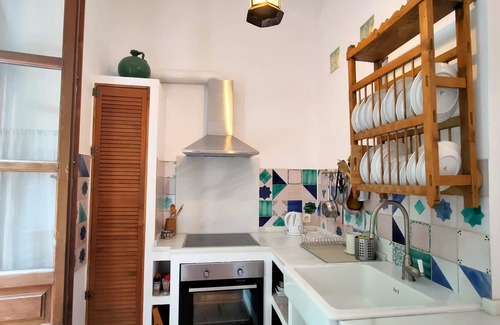 Churriana de la Vega House | Charming rural house with swimming pool 3 km from the city of Granada. parking