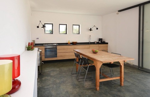 Marina San Gregorio Villa | Charming small masseria with pool near the sea