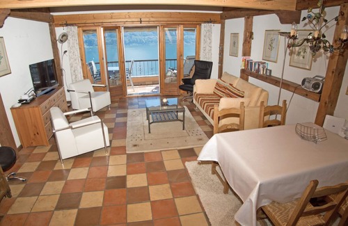 Orselina Apartment | Charming 1.5-room apartment with beautiful lake view and private parking Mi