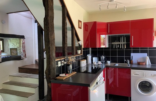 Andaine - Passais Cottage | Charming 1-Bed Cottage in Ceauce