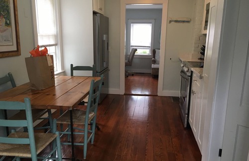 Nantucket Town Cottage | Charming 1 bedroom 1 bath fishing cottage in historic Nantucket Town.