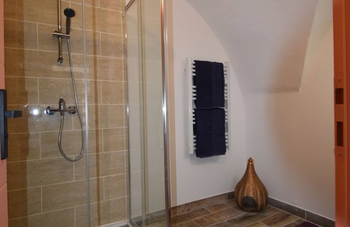 Remoulins Apartment | Charming 1-bedroom apartment in the historic village centre of Remoulins