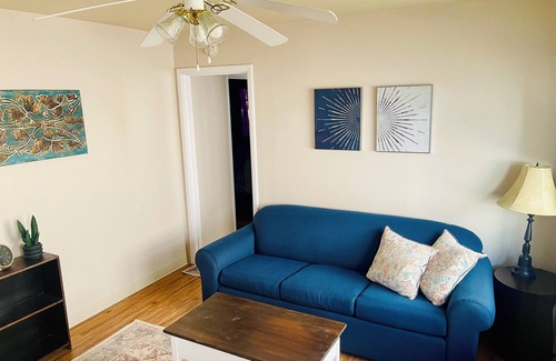 John Day Apartment | Charming 1-bedroom apartment in lovely John Day with WiFi, AC