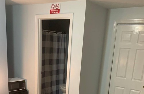 Norwell Hotel | Charming 1-bedroom boutique hotel room in Norwell