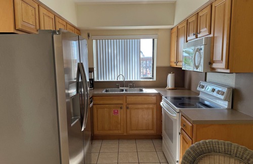 Cocoa Isles Condo | Charming 1-bedroom condo in amazing Cocoa Beach with AC