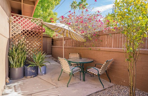 Warm Sands House | Charming 1-bedroom bungalow with private patio and pool view