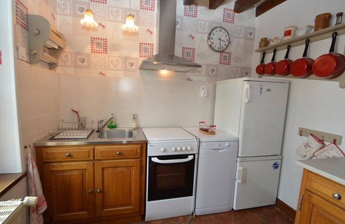 Chailloue Cottage | Charming 18th Century Cottage with Stunning Views and Modern Amenities in the French Countryside