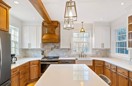 Hanover House | Charming 1940s Vintage Home in Hanover County