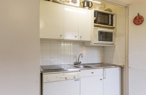 Saint-Chaffrey Apartment | Charming 1BR Cabin with Balcony, Parking, Ski Locker, Near Serre-Chevalier Slopes