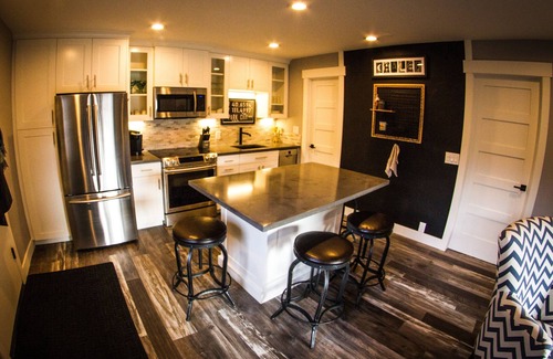 Park City Condo | Charming 1BR Ski Getaway - Walk to Lifts - Canyons Village, Park City Resort