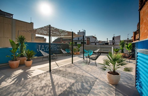 El Camp de l'Arpa del Clot Apartment | Charming 2 bdrm apartment next to Sagrada Familia