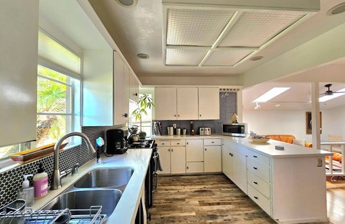 Normal Heights House | Charming 2-Bdrm San Diego Home, Close to All Attractions