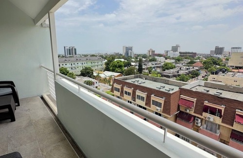 New Kingston Apartment | Charming 2-bedroom apartment with WiFi and AC in St Andrews Parish