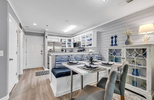 Pawleys Island Condo | Charming 2 Bed 2 Bath True Blue Pawleys Island Golf, Pools, & Beach 5 min drive!